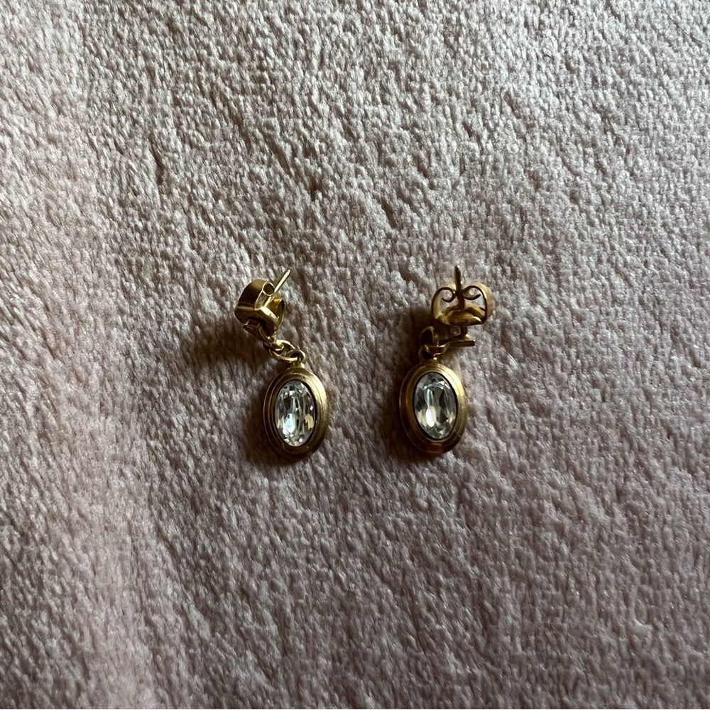 Vintage Earrings 🌸